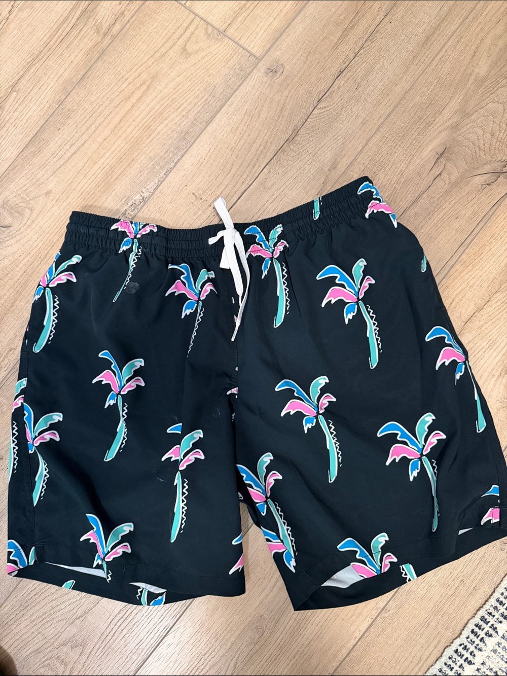 chubbies Black Swim Trunks with Teal, Pink & Blue Palm Motif